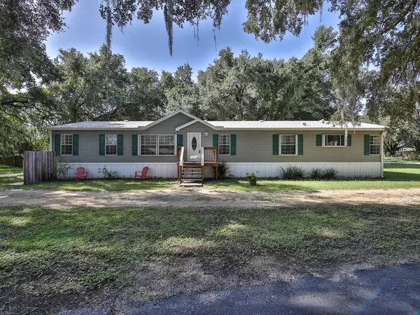 13811 COUNTY ROAD 109D, Lady Lake, FL 32159