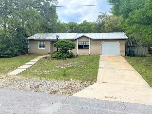 3348 SHALIMAR CIR, Deltona, FL 32738