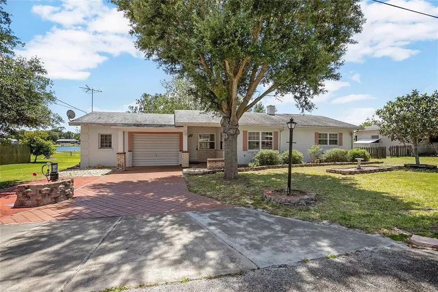 11 AZALEA DR, Debary, FL 32713