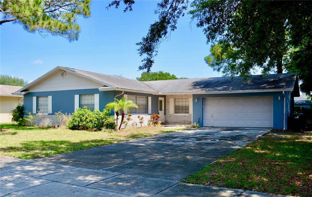 8433 AUBURN CIR, Orlando, FL 32817
