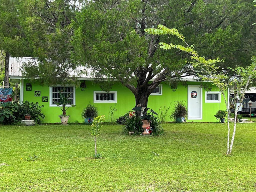 56319 MAPLE RD, Astor, FL 32102