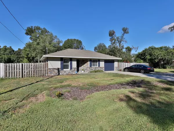 4610 FAIRPORT AVE, De Leon Springs, FL 32130