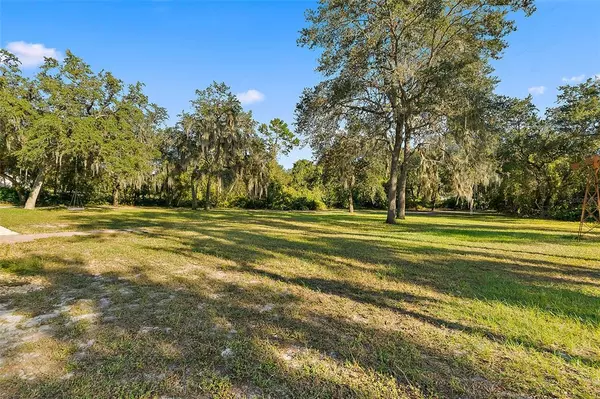 Debary, FL 32713,26 HAZELWOOD RD