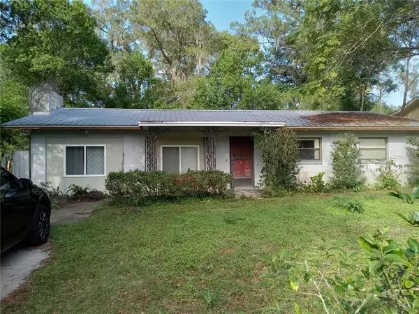 1493 W BERESFORD AVE, Deland, FL 32720