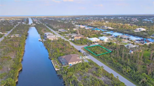 Port Charlotte, FL 33981,10117 ALGREN PL