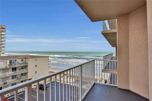 Daytona Beach Shores, FL 32118,3737 S ATLANTIC AVE #501