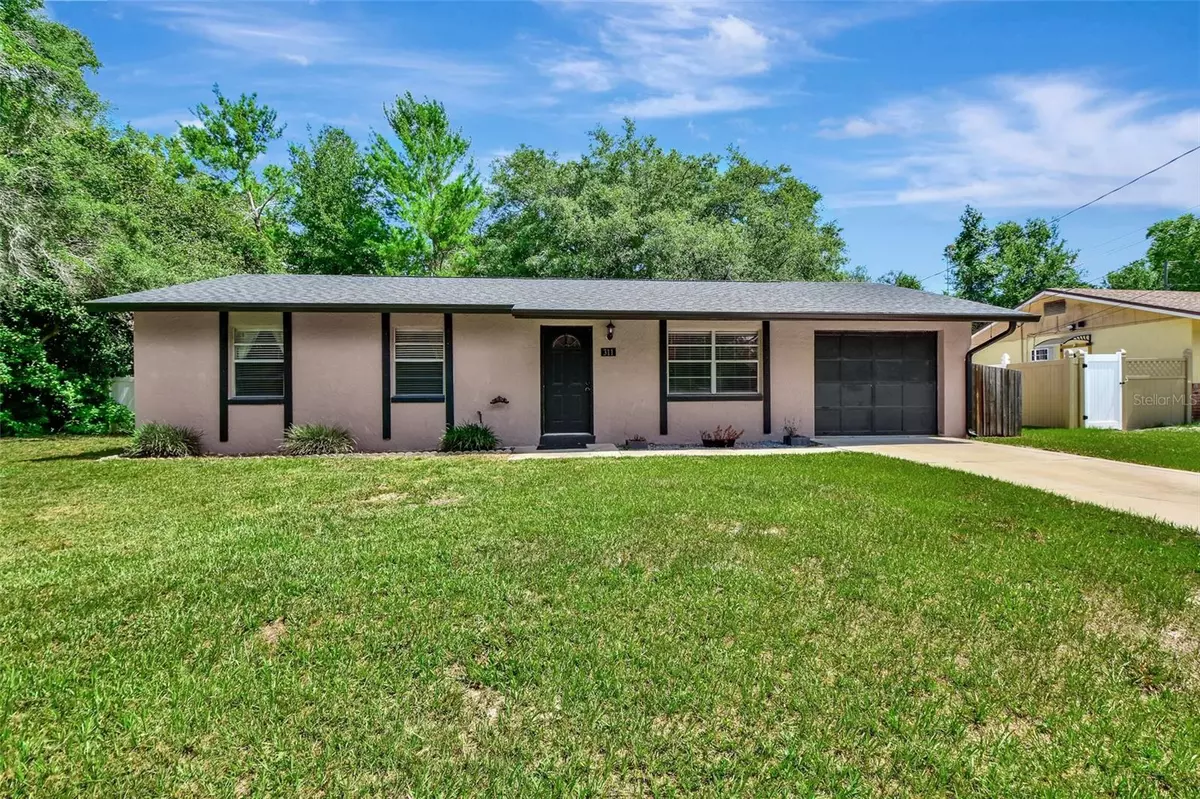 Orange City, FL 32763,311 DOGWOOD AVE