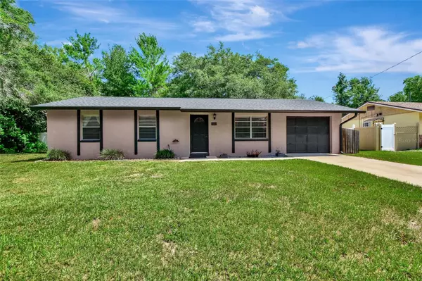 311 DOGWOOD AVE,  Orange City,  FL 32763