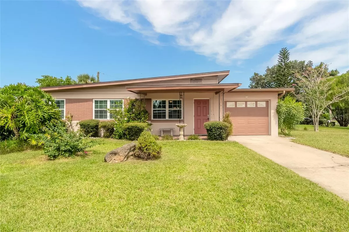 Daytona Beach, FL 32117,1002 THUNDERBIRD DR