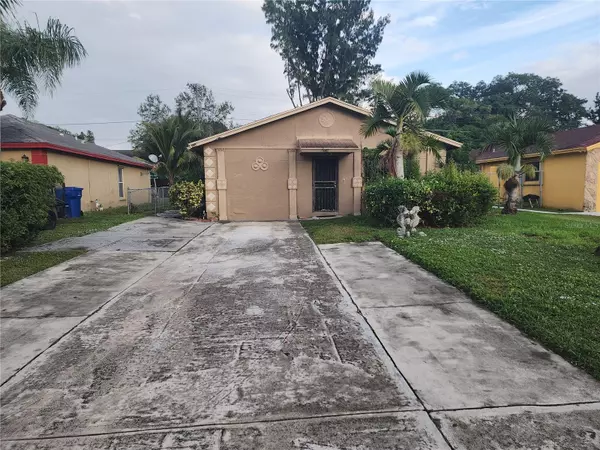 Riviera Beach, FL 33404,2440 R J HENDLEY AVE