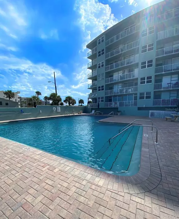 Daytona Beach, FL 32118,800 N ATLANTIC AVE #324