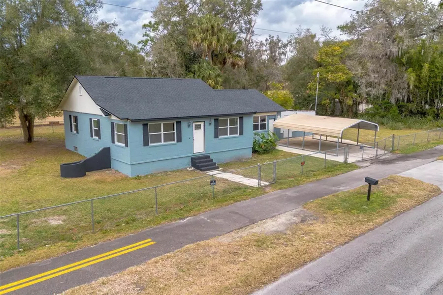 4900 GRAND AVE, De Leon Springs, FL 32130