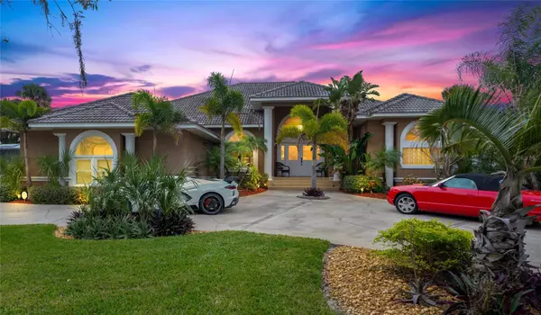 2121 S PALMETTO AVE,  South Daytona,  FL 32119