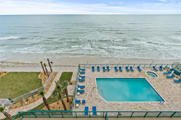 Daytona Beach Shores, FL 32118,3311 S ATLANTIC AVE #204