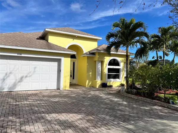 606 LIMERICK DR, Merritt Island, FL 32953