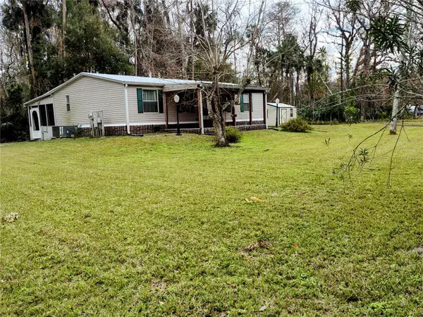 56410 BLUE CREEK RD, Astor, FL 32102