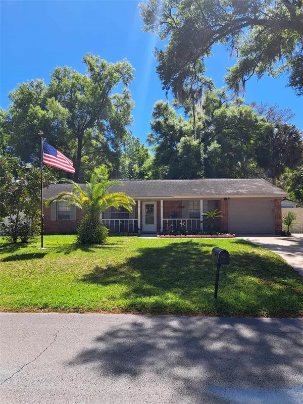 240 W HOLLY DR, Orange City, FL 32763