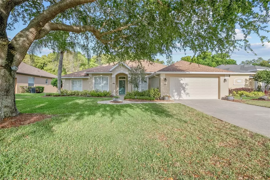 201 HAMMOCK OAK CIR, Debary, FL 32713