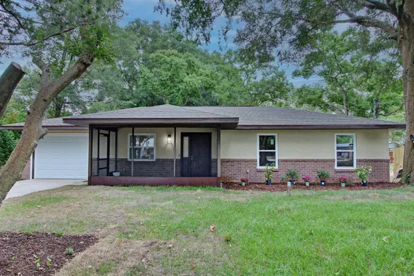 145 S KEPLER RD, Deland, FL 32724