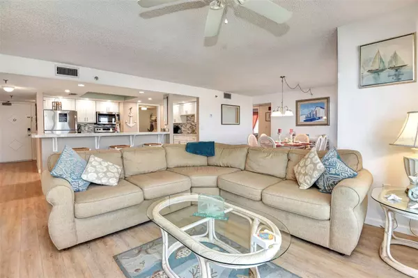 Ormond Beach, FL 32176,1513 OCEAN SHORE BLVD #7B