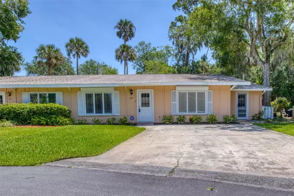 22 COUNTRY CLUB DR #A, New Smyrna Beach, FL 32168