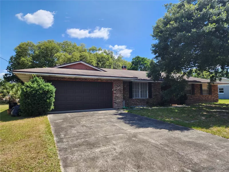 42 W HIGHBANKS RD, Debary, FL 32713