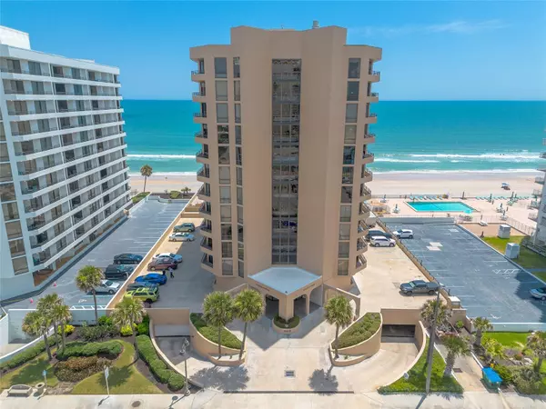 3023 S ATLANTIC AVE #301, Daytona Beach Shores, FL 32118