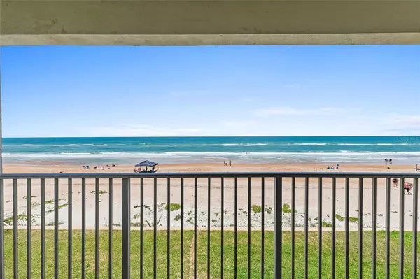 Ormond Beach, FL 32176,815 OCEAN SHORE BLVD #U1B