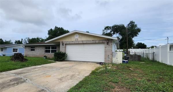 1321 LAUREL DR,  Daytona Beach,  FL 32117