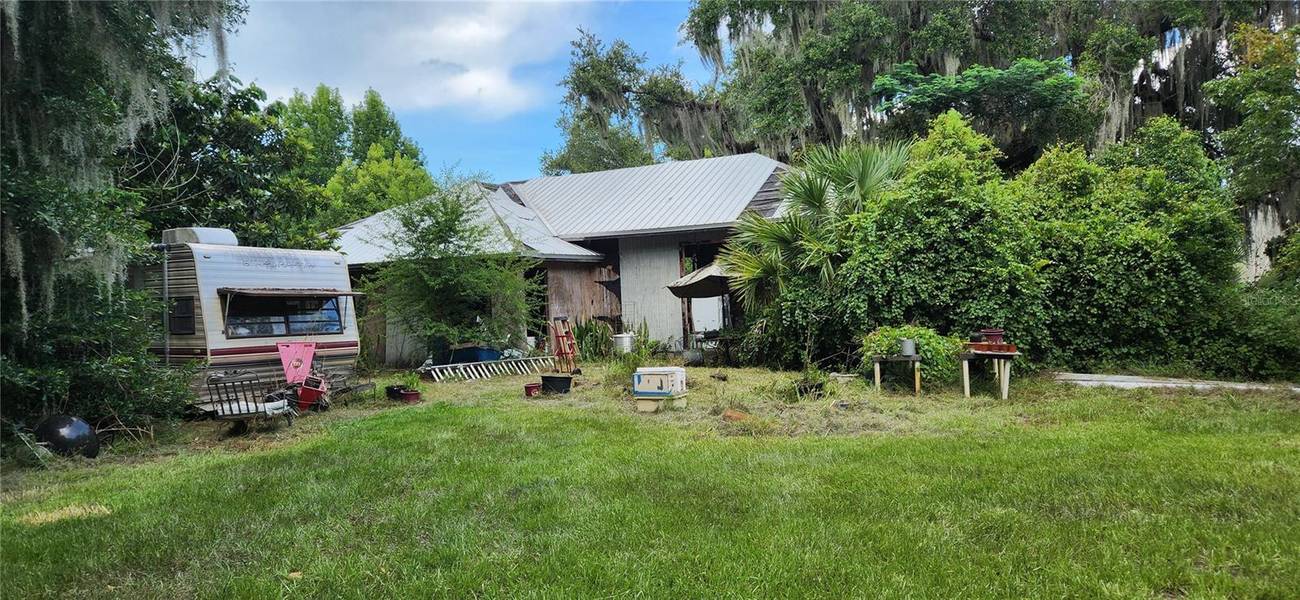 372 CARPENTER AVE, Osteen, FL 32764