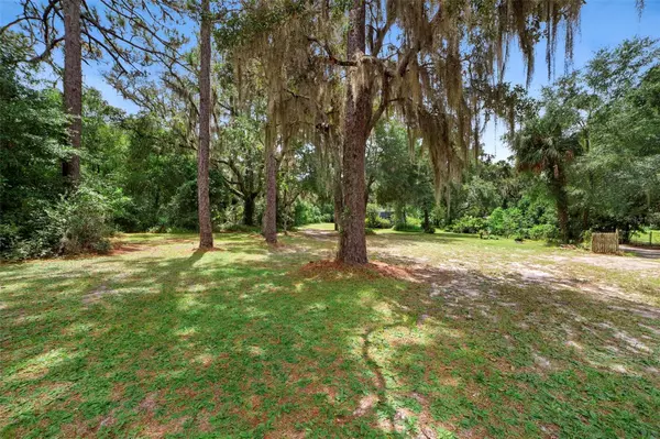 Deland, FL 32724,510 LAKE WINNEMISSETT DR