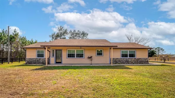 1327 W STATE ROAD 40, Pierson, FL 32180