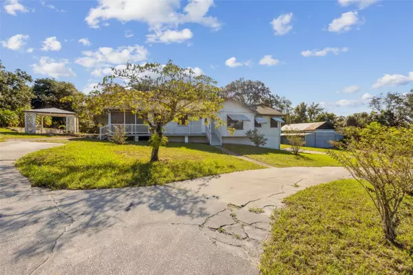 33 SACKETT RD,  Debary,  FL 32713