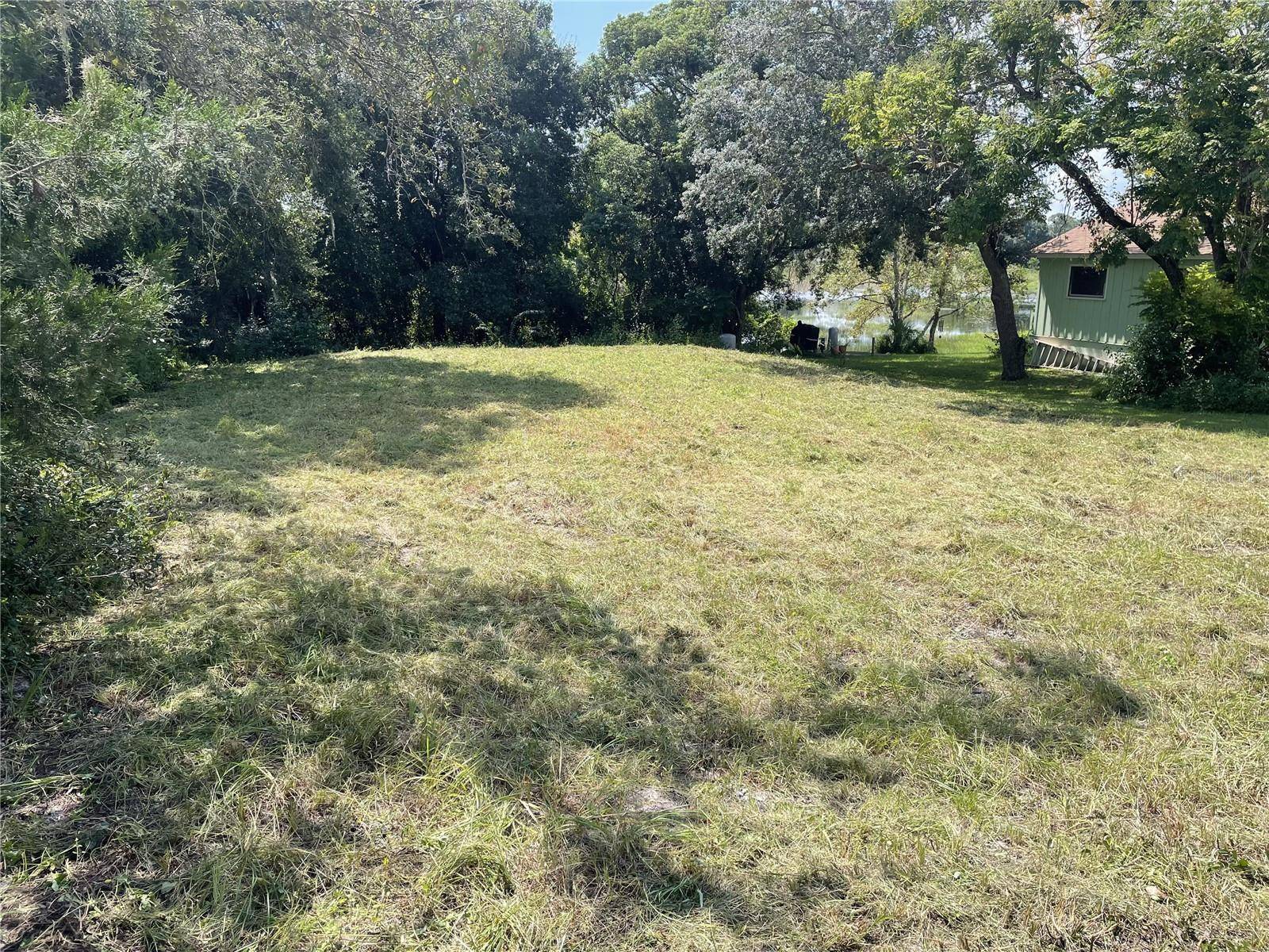 239 ANGELES RD, Debary, FL 32713