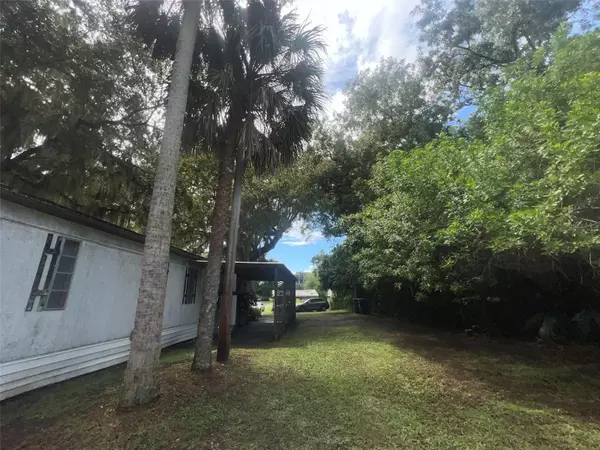 Oak Hill, FL 32759,697 EAGLE WATCH RD