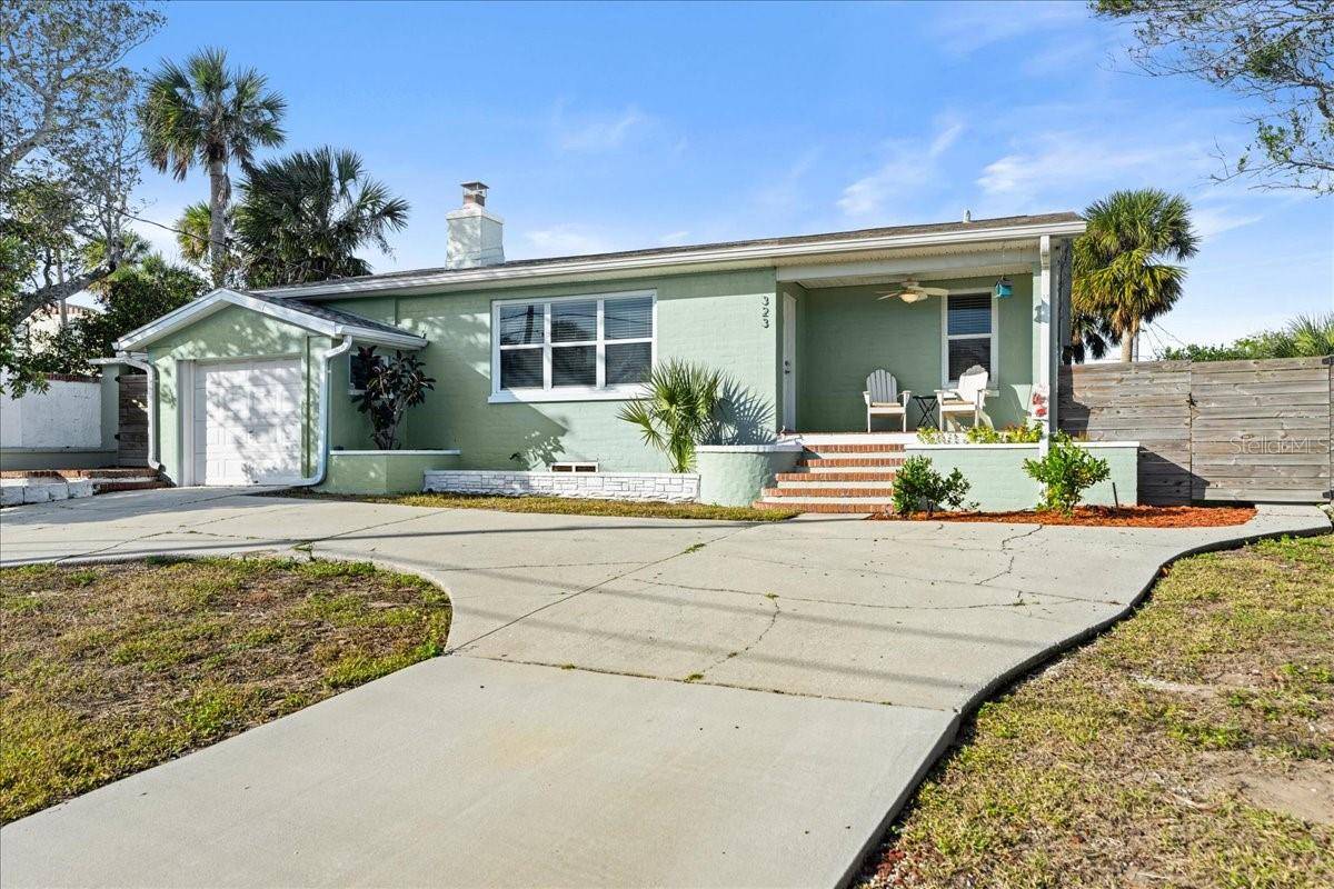 323 WISTERIA RD,  Daytona Beach,  FL 32118