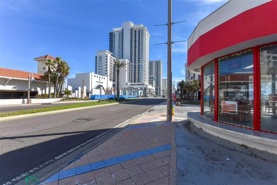 515 N ATLANTIC AVE, Daytona Beach, FL 32118