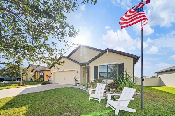 Mims, FL 32754,3847 LOGGERHEAD LN