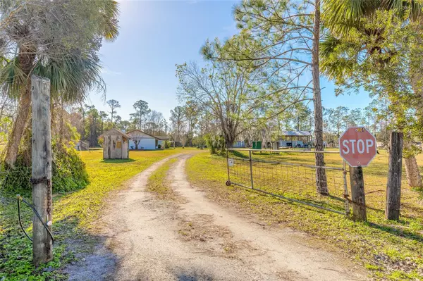 New Smyrna Beach, FL 32168,601 RASLEY RD