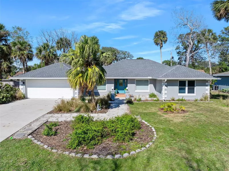 13 SANDCASTLE DR, Ormond Beach, FL 32176