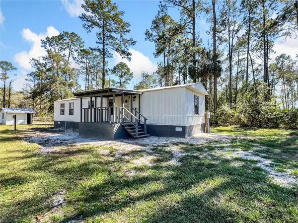 55006 5TH ST, Astor, FL 32102