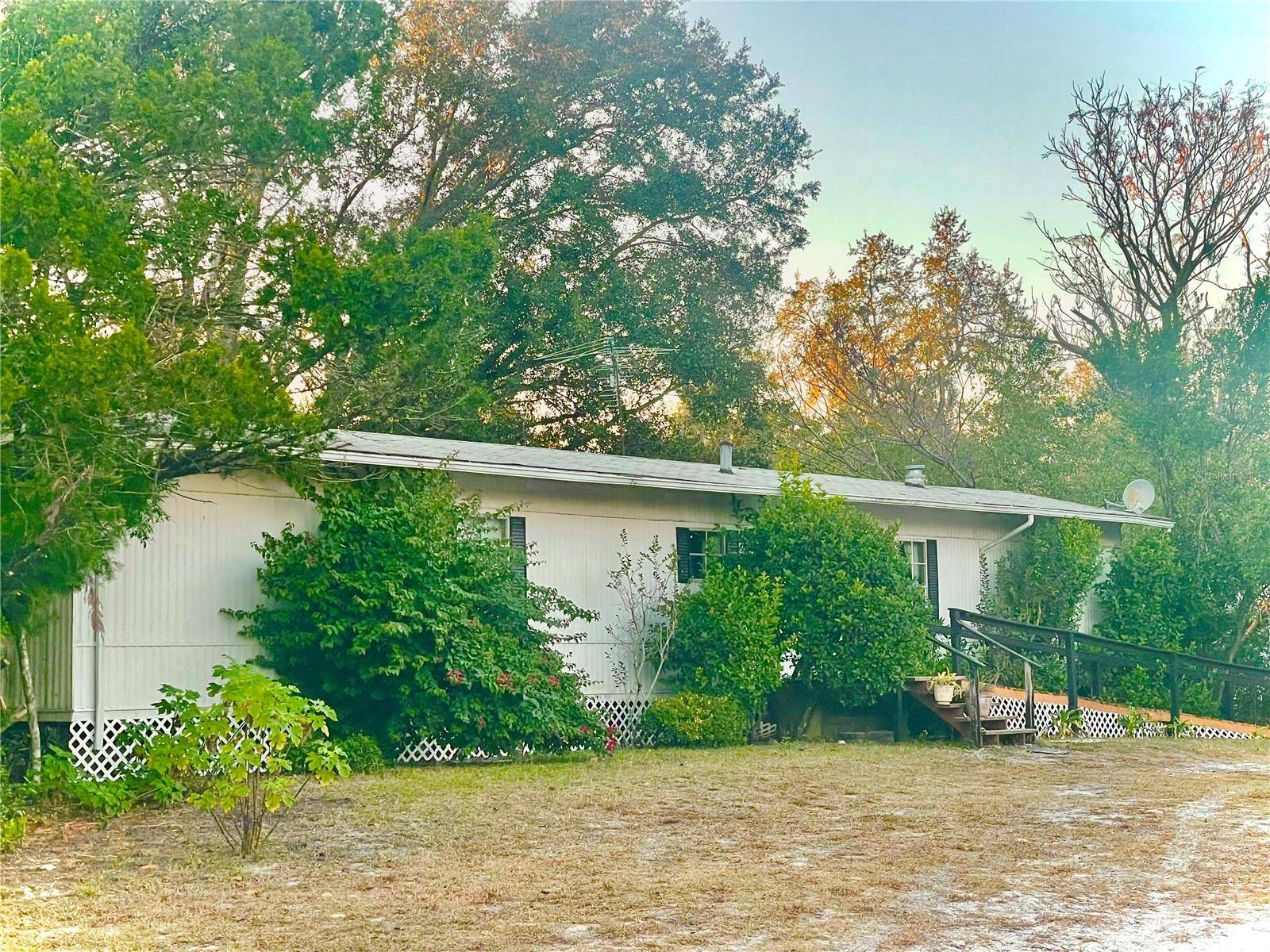 44849 8TH ST, Deland, FL 32720