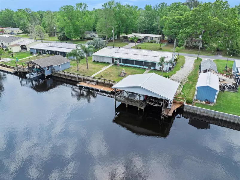 24919 DRIVE NO 1, Astor, FL 32102