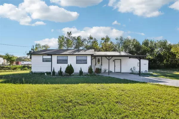 1265 AQUARIUS AVE, Deland, FL 32724