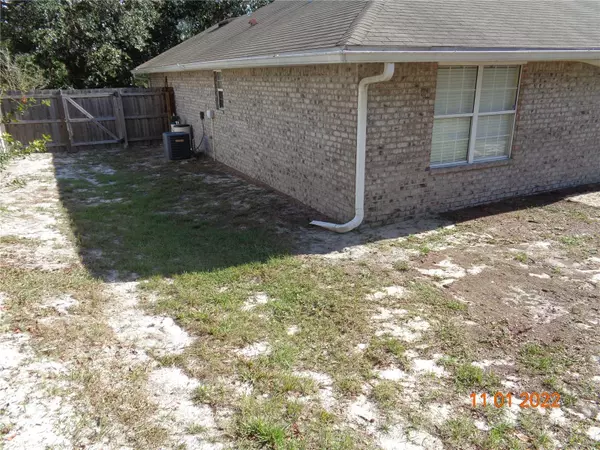 Deltona, FL 32738,660 TRADEWINDS DR