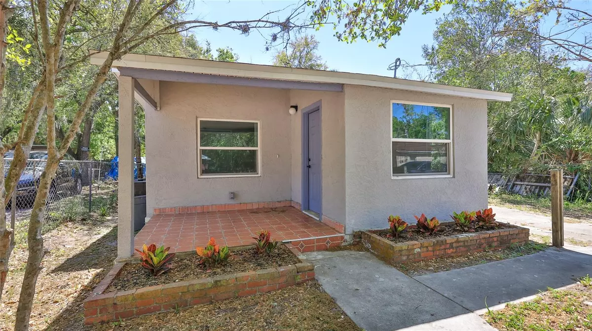 Daytona Beach, FL 32114,709 CEDAR ST