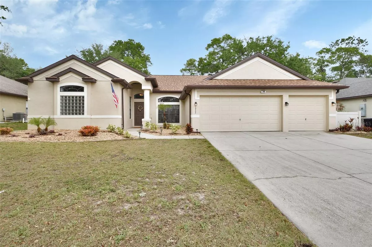 Orange City, FL 32763,1933 OAK ESTATES DR