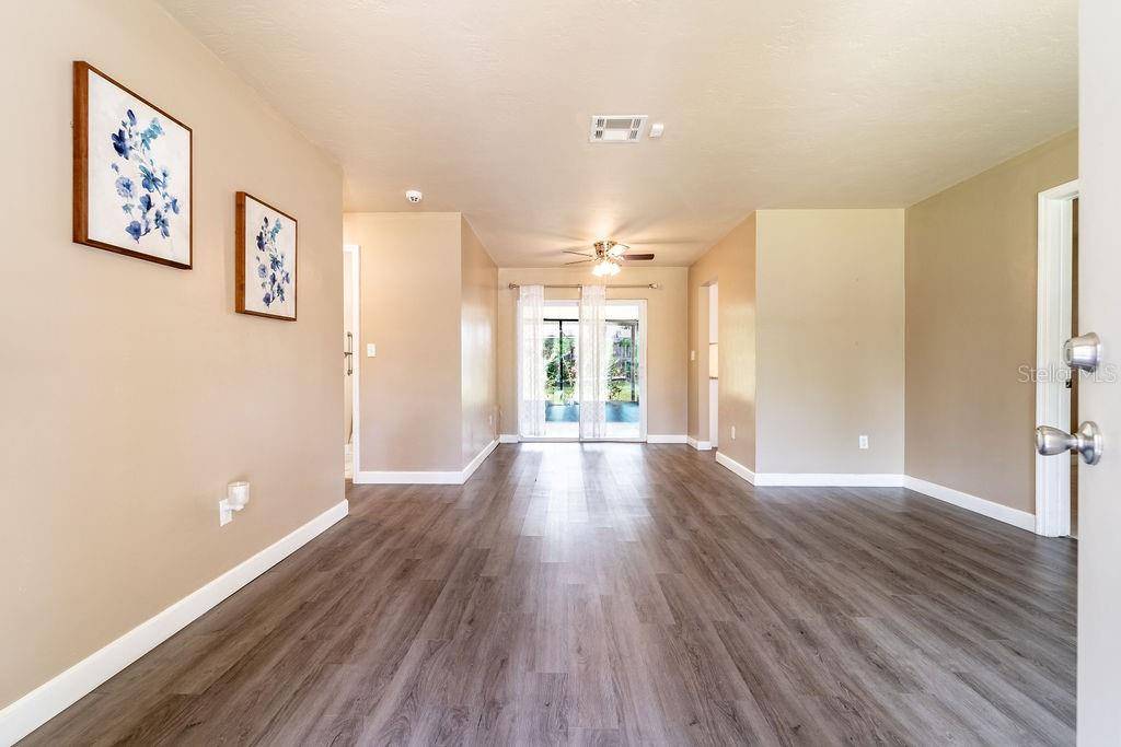 Deltona, FL 32725,1160 FOUNTAINHEAD DR