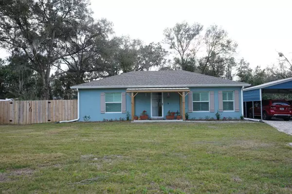 320 ARTHUR ST, De Leon Springs, FL 32130