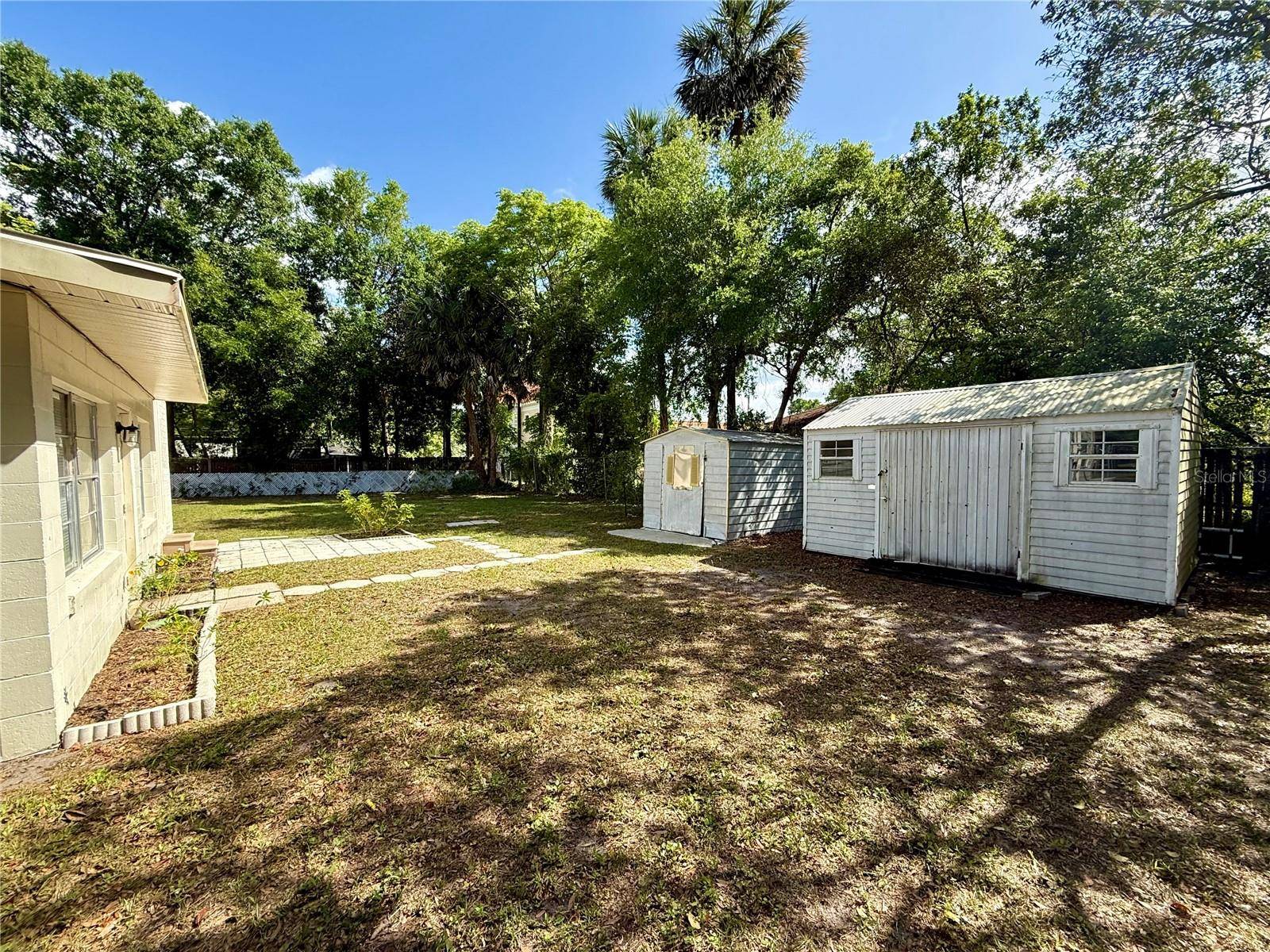 Deland, FL 32720,111 S DELAWARE AVE
